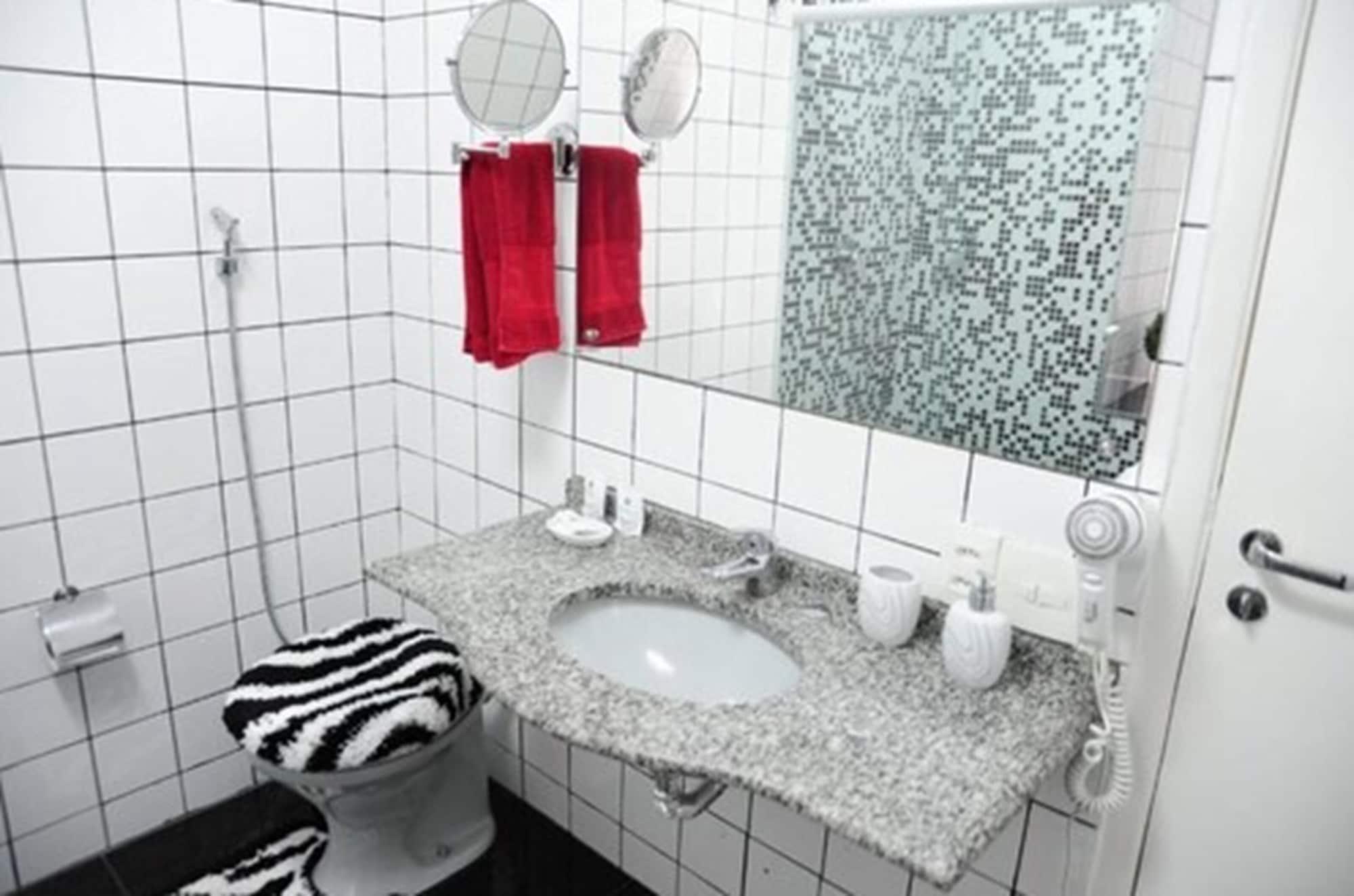 Hotel Euro Suite Sao Paulo By Nacional Inn - A 600 Metros Da Rua 25 De Marco ภายนอก รูปภาพ
