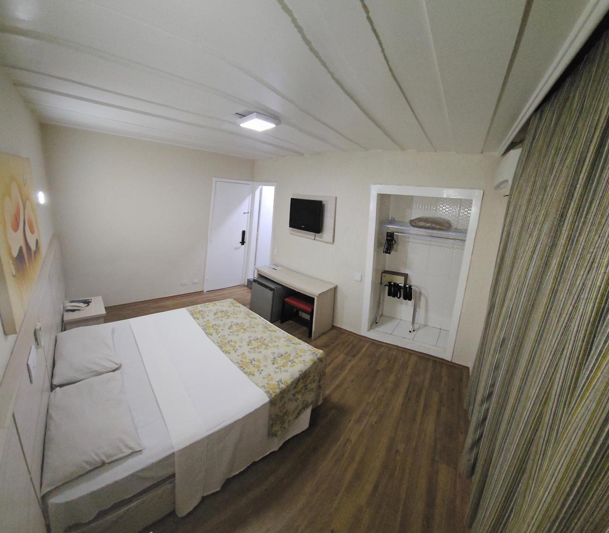 Hotel Euro Suite Sao Paulo By Nacional Inn - A 600 Metros Da Rua 25 De Marco ภายนอก รูปภาพ