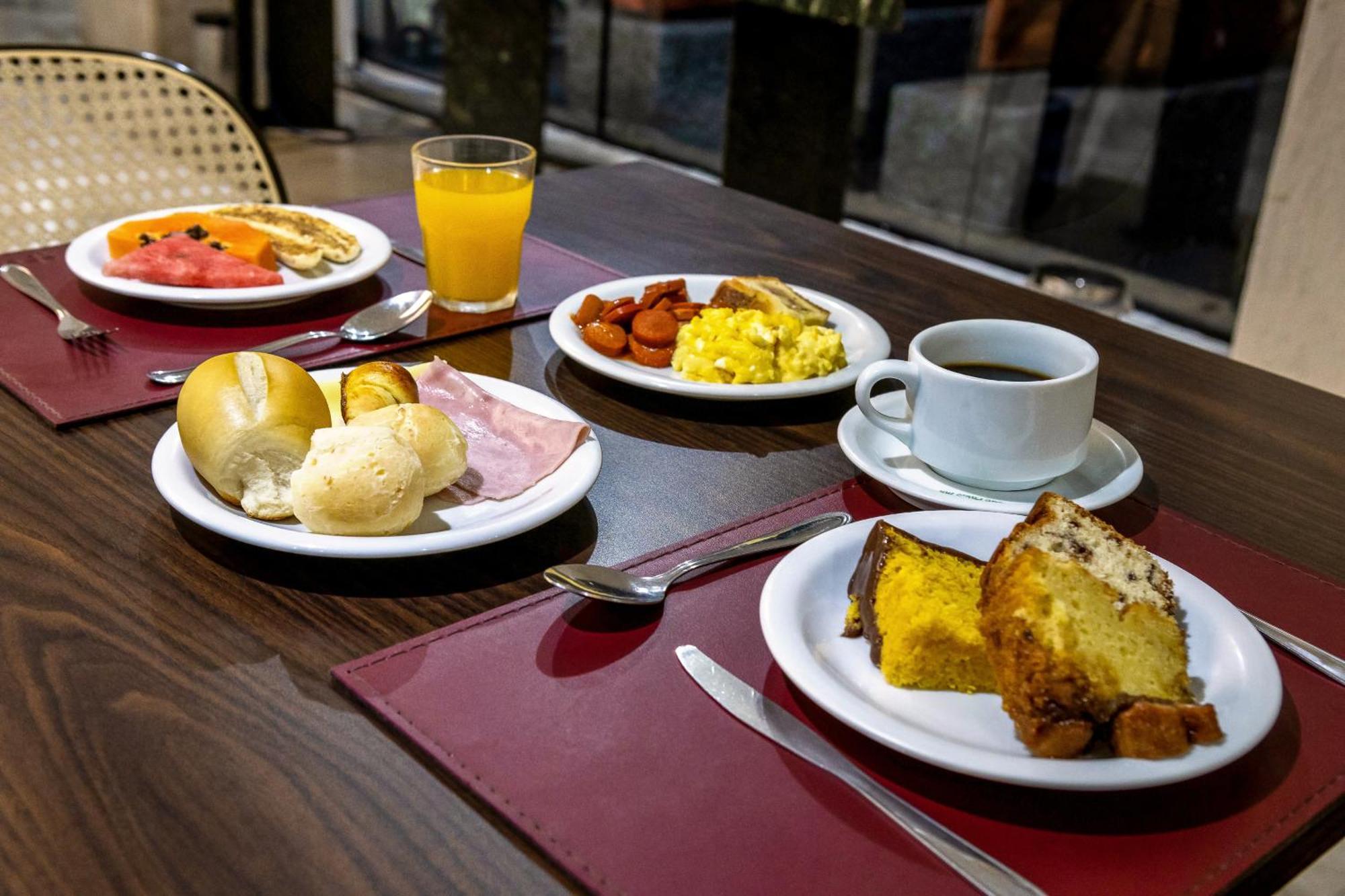Hotel Euro Suite Sao Paulo By Nacional Inn - A 600 Metros Da Rua 25 De Marco ภายนอก รูปภาพ