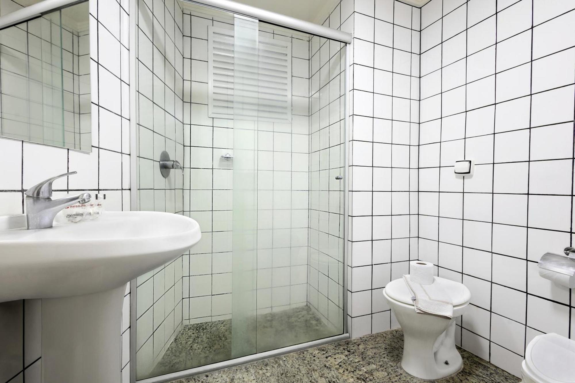 Hotel Euro Suite Sao Paulo By Nacional Inn - A 600 Metros Da Rua 25 De Marco ภายนอก รูปภาพ